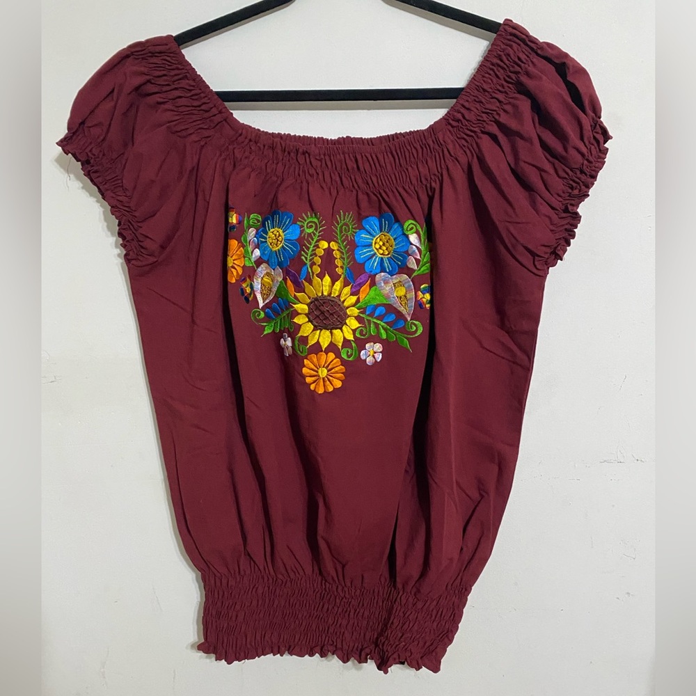 Artisanal blouse